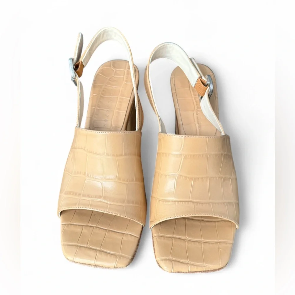 LIKE NEW🌟FREDA SALVADOR | SZ 6 | Cecilia Leather Block Heel Sandal - Picture 4 of 6